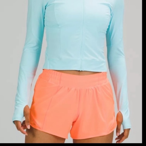 🍑LULULEMON HOTTY HOT LR SHORT 4”-GOLDEN APRICOT🍑 - Picture 11 of 13